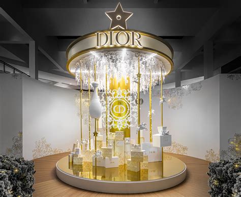 dior aventura|Dior Brings Versailles To Miami With Its Holiday Pop.